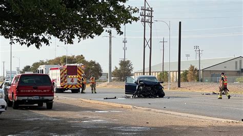 Two Injured in Head-On Collision on Clovis Road [Lubbock, TX]